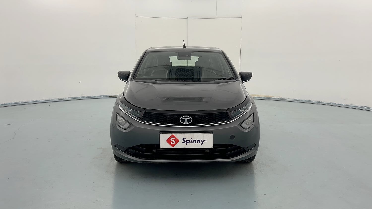 Used 2022 Tata Altroz XZ Petrol Petrol Manual exterior FRONT VIEW