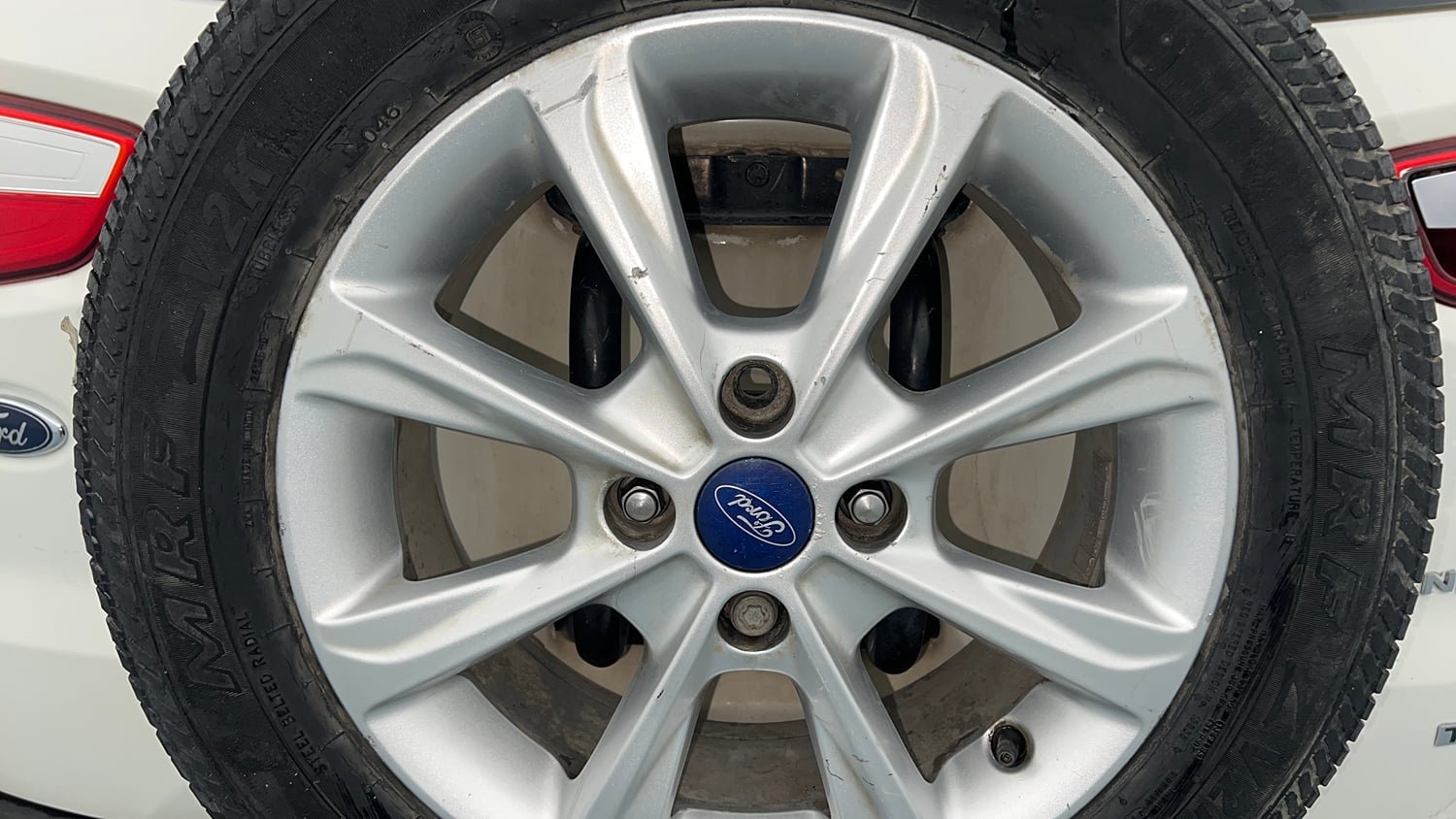 Used 2018 Ford EcoSport Titanium 1.5L TDCi Diesel Manual tyres SPARE TYRE VIEW