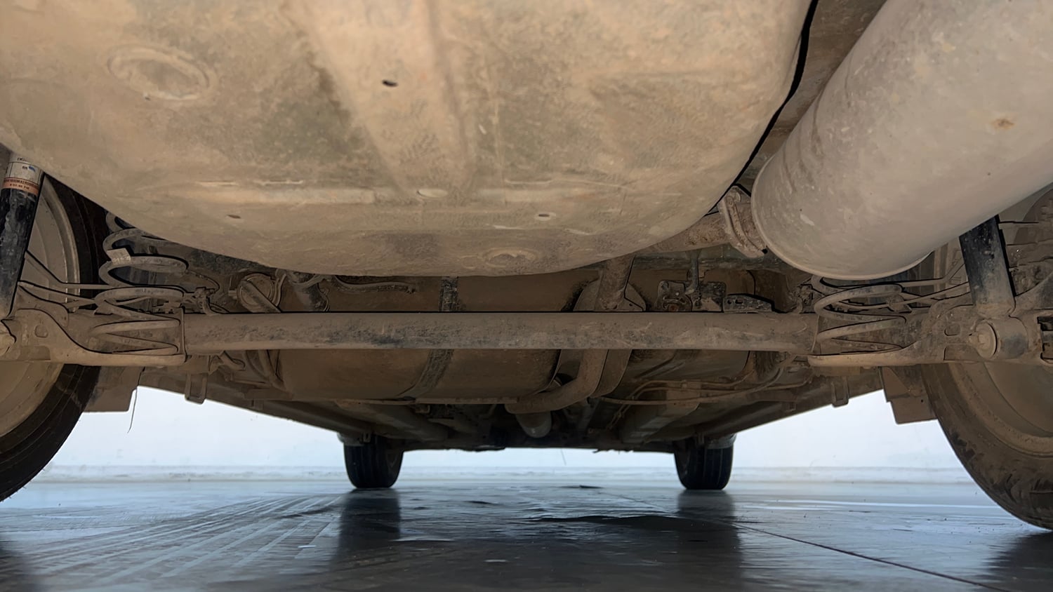 Used 2020 Maruti Suzuki Ciaz Delta Hybrid 1.5 Petrol Manual extra REAR UNDERBODY VIEW (TAKEN FROM REAR)