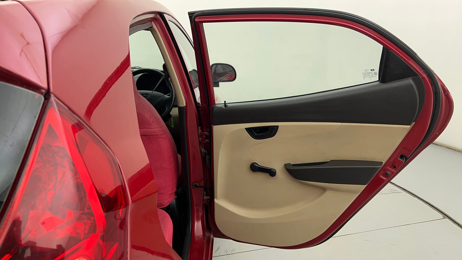 Used 2015 Hyundai Eon Era Petrol Manual interior RIGHT REAR DOOR OPEN VIEW
