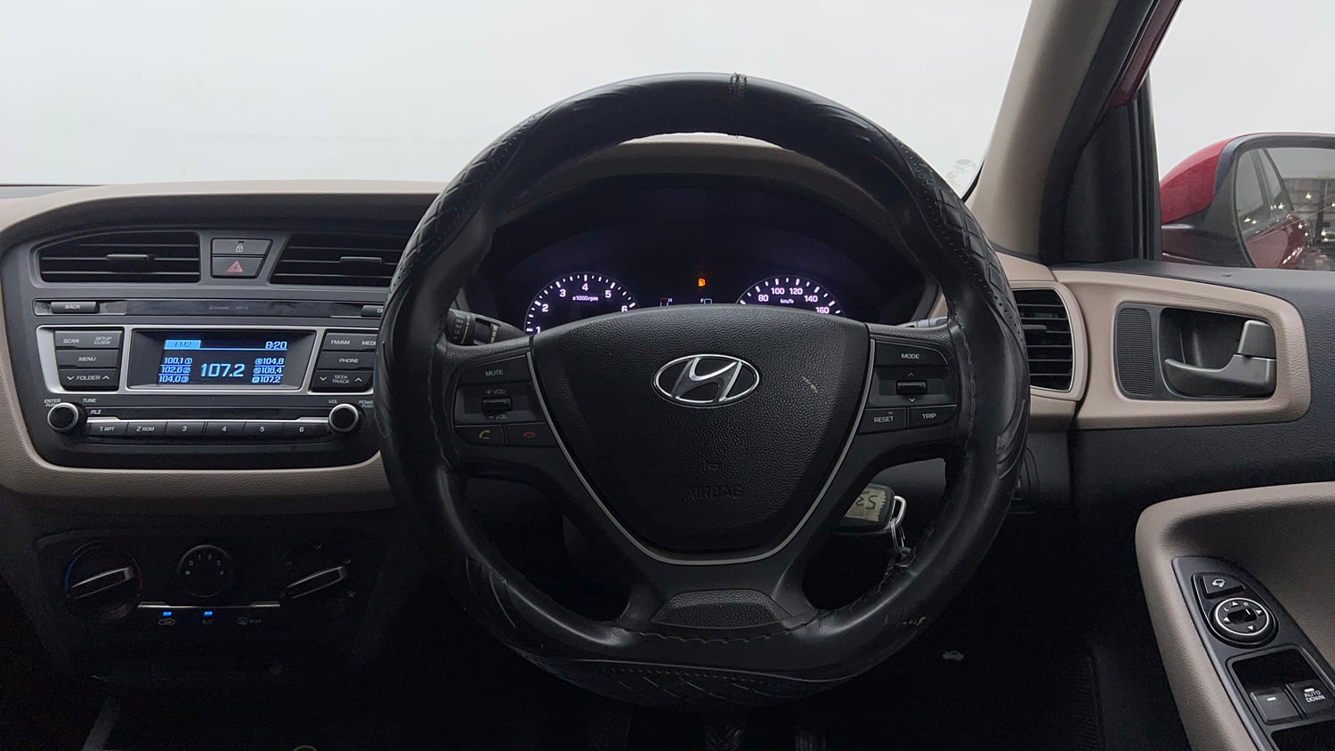 Used 2017 Hyundai Elite i20 Sportz 1.2 Petrol Manual interior STEERING VIEW