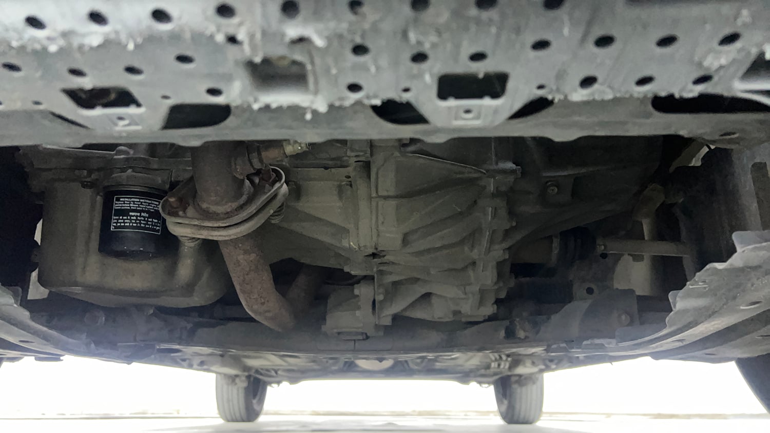 Used 2019 Maruti Suzuki Dzire VXi AMT Petrol Automatic extra FRONT LEFT UNDERBODY VIEW