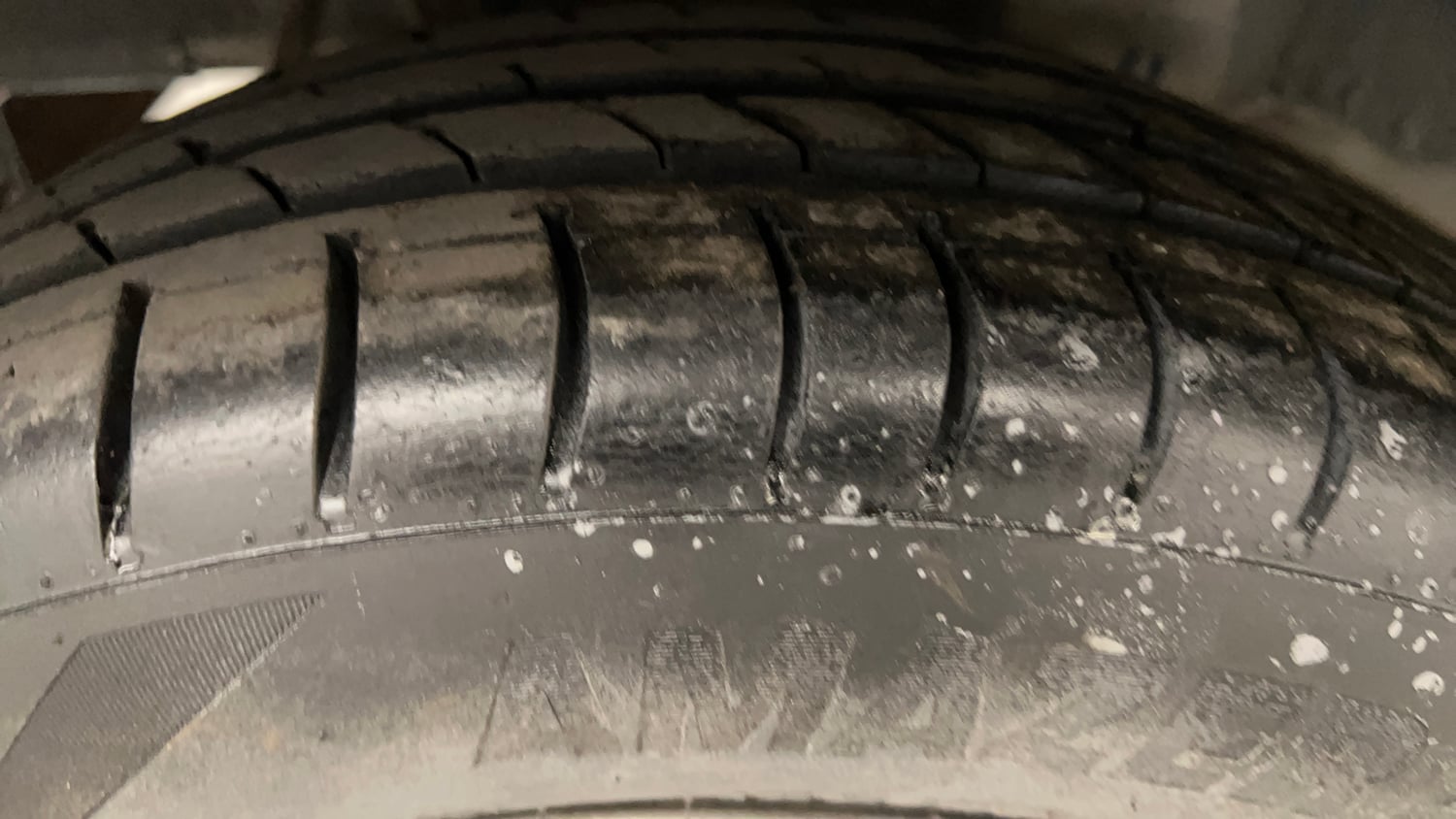 Used 2018 Hyundai Eon Magna + Petrol Manual tyres RIGHT REAR TYRE TREAD VIEW