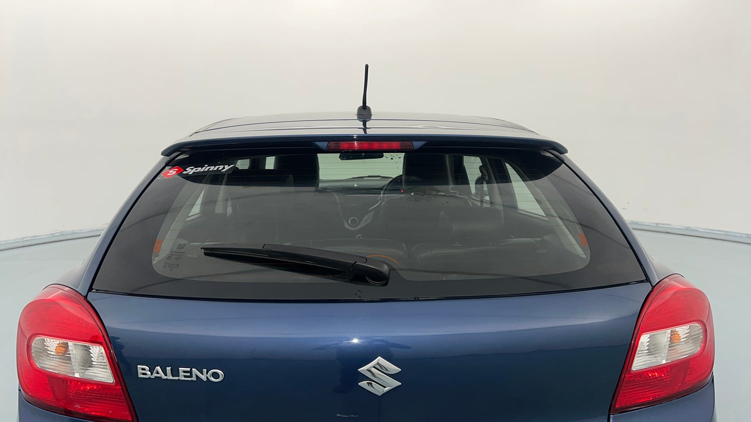 Used 2017 Maruti Suzuki Baleno Delta 1.3 Diesel Manual exterior BACK WINDSHIELD VIEW