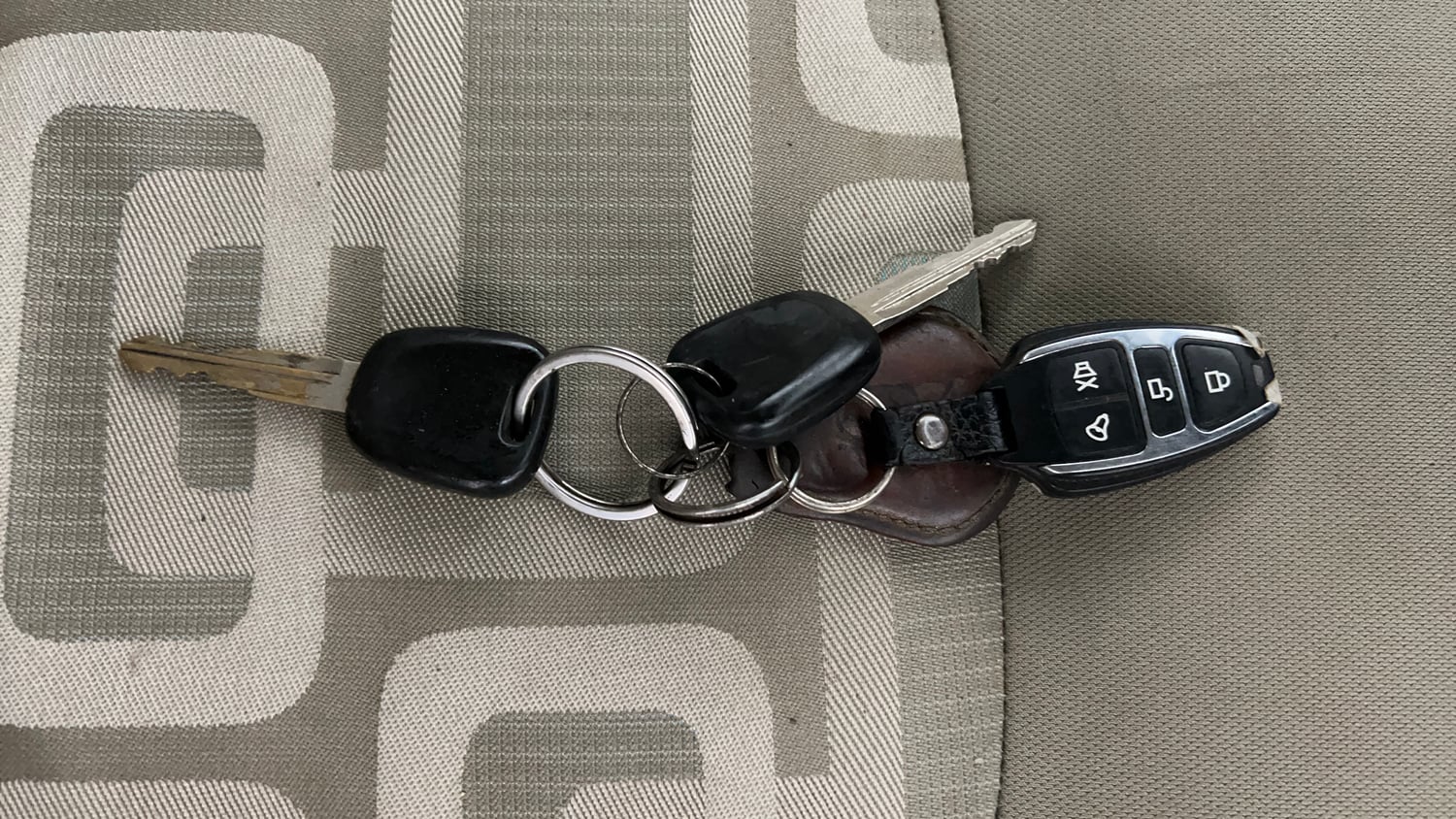 Used 2017 Maruti Suzuki Celerio VXi Petrol Manual extra CAR KEY VIEW