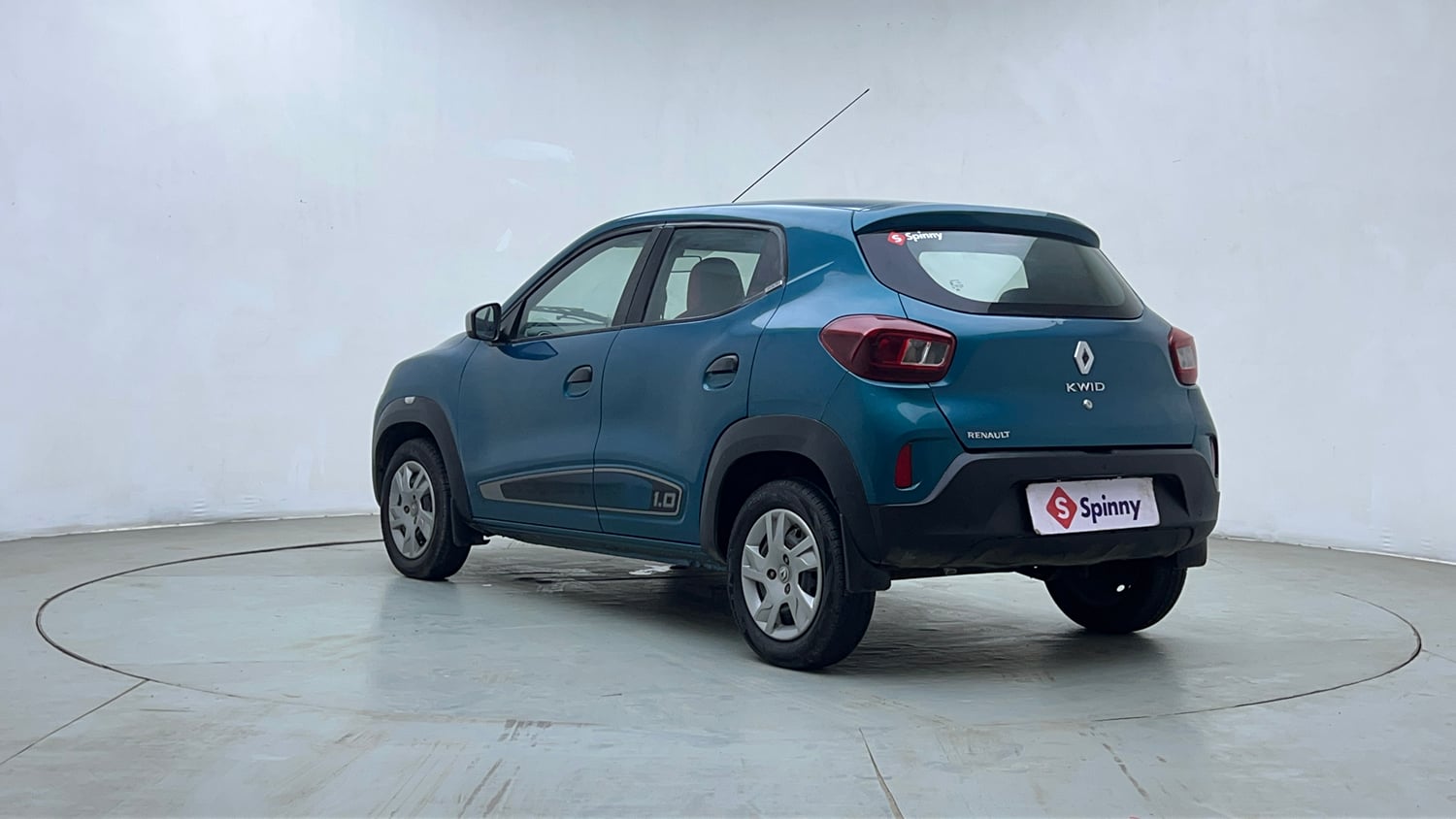 Used 2021 Renault Kwid RXT 1.0 Opt Petrol Manual exterior LEFT REAR CORNER VIEW
