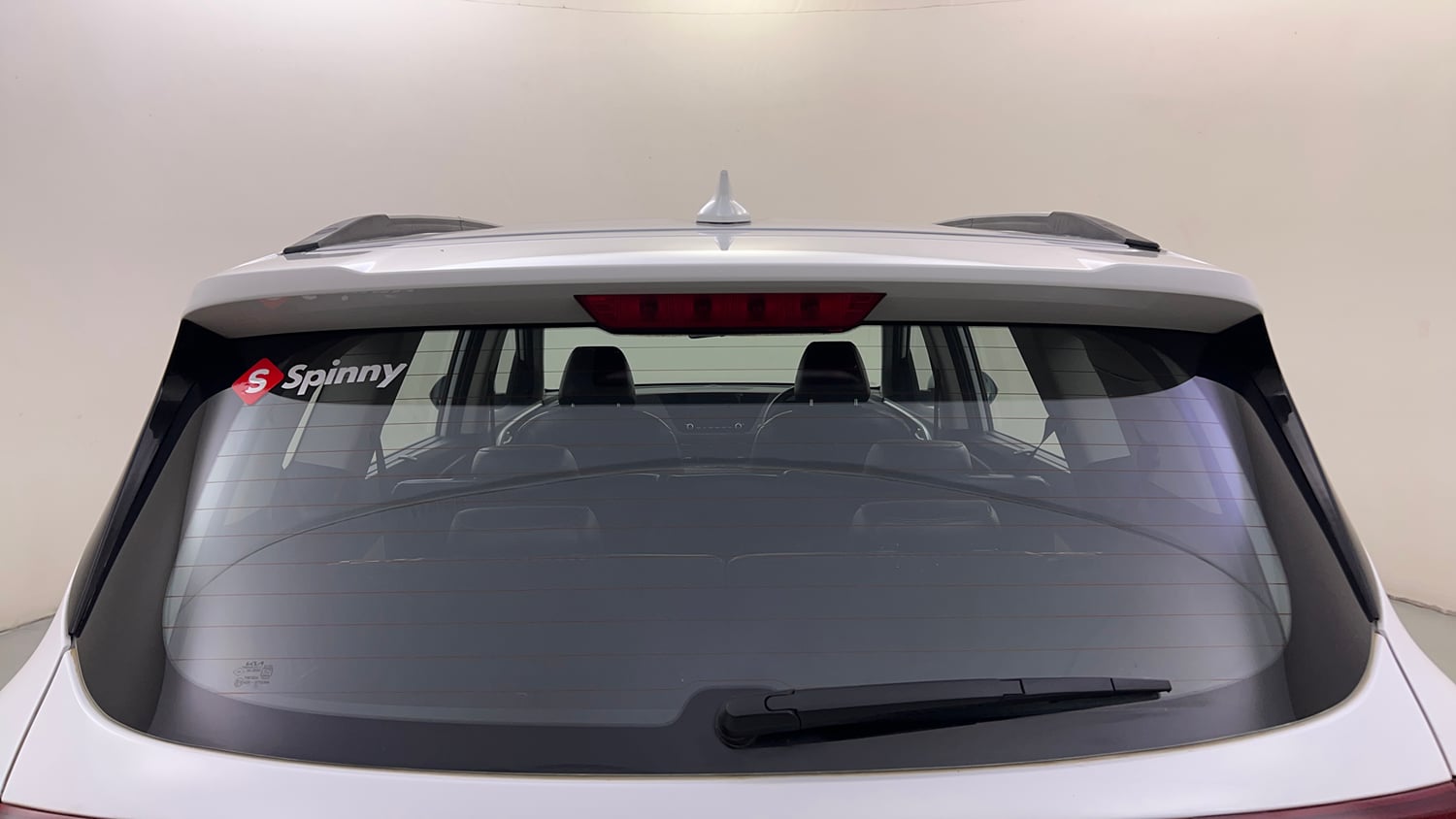 Used 2022 Kia Carens Prestige Plus 1.4 Petrol MT 7 STR Petrol Manual exterior BACK WINDSHIELD VIEW
