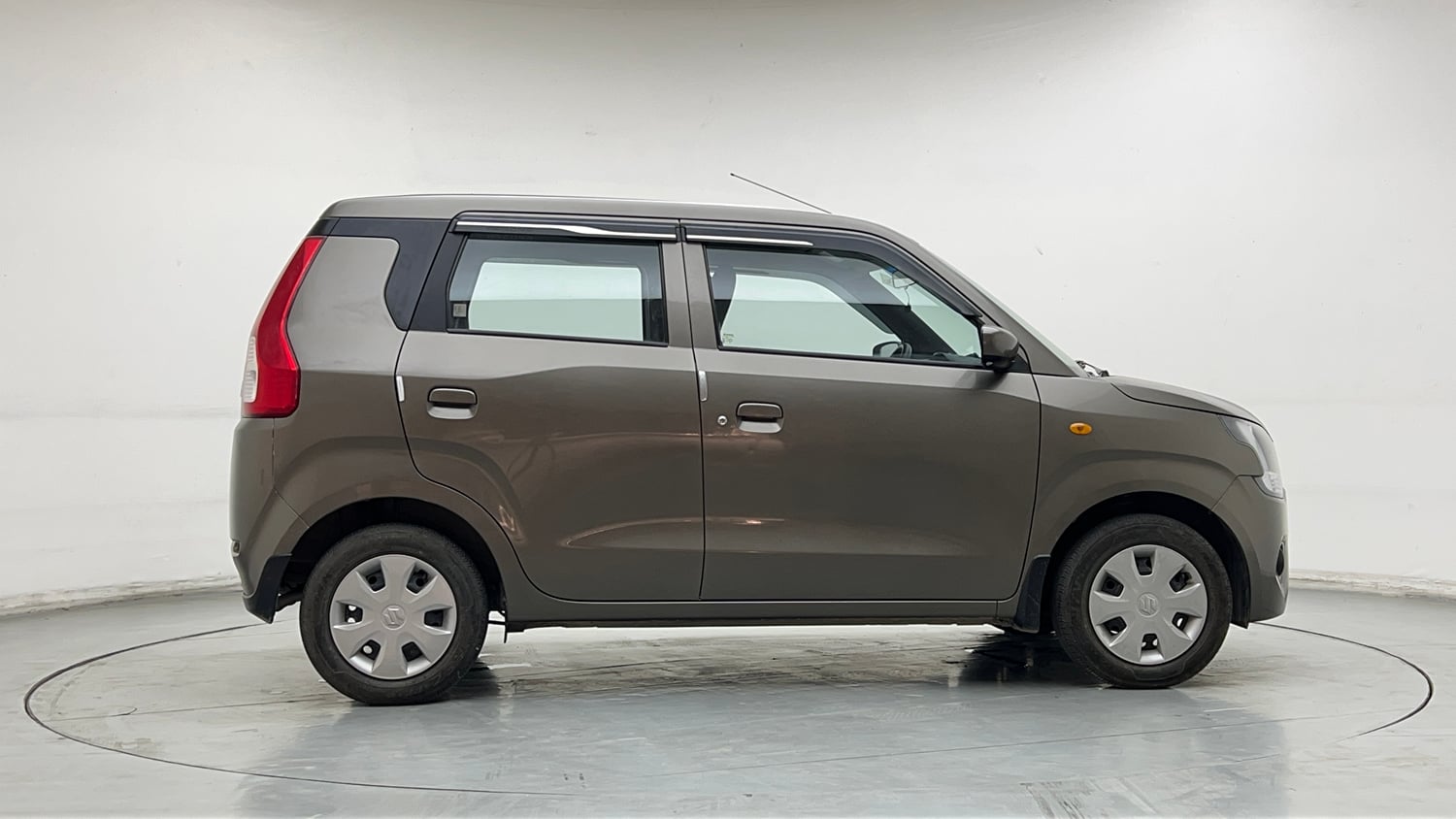 Used 2025 Maruti Suzuki Wagon R VXI 1.0 CNG Cng Manual exterior RIGHT SIDE VIEW