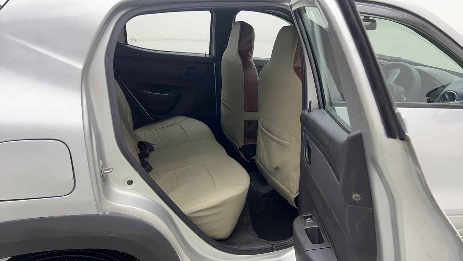Used 2020 Renault Kwid RXT 1.0 Opt Petrol Manual interior RIGHT SIDE REAR DOOR CABIN VIEW