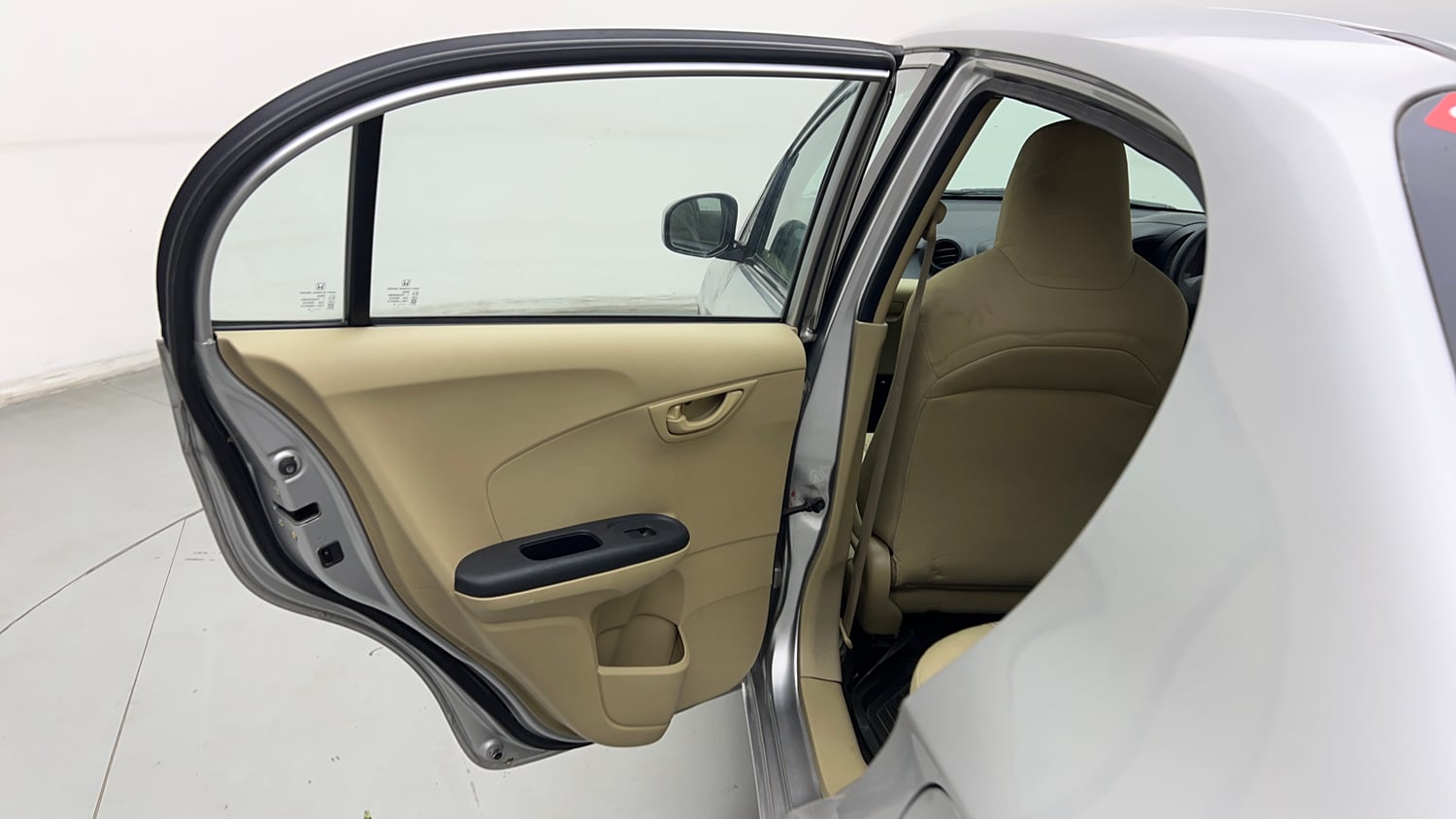 Used 2014 Honda Amaze 1.2 EX i-VTEC Petrol Manual interior LEFT REAR DOOR OPEN VIEW
