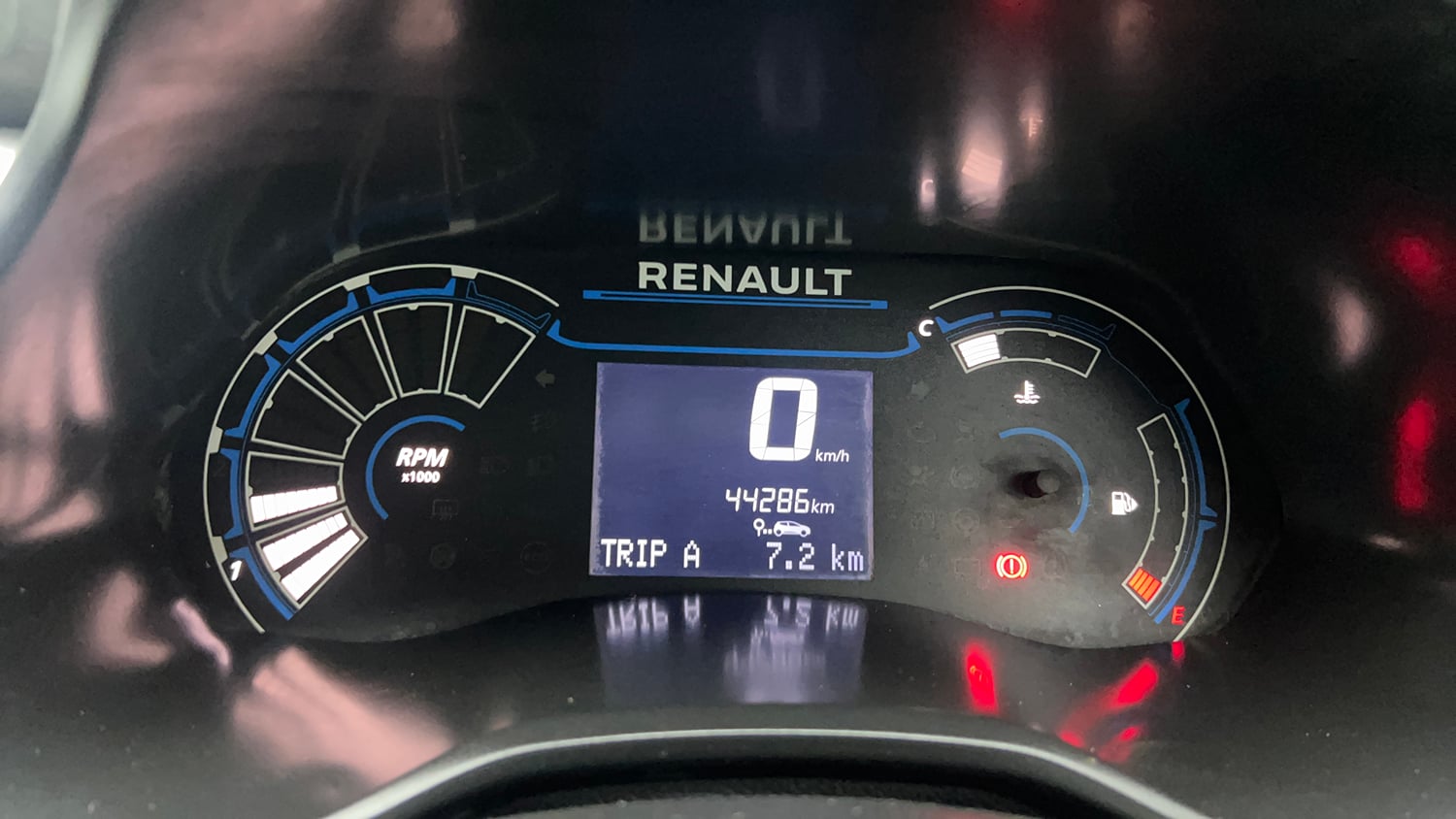 Used 2021 Renault Triber RXZ Petrol Manual interior CLUSTERMETER VIEW