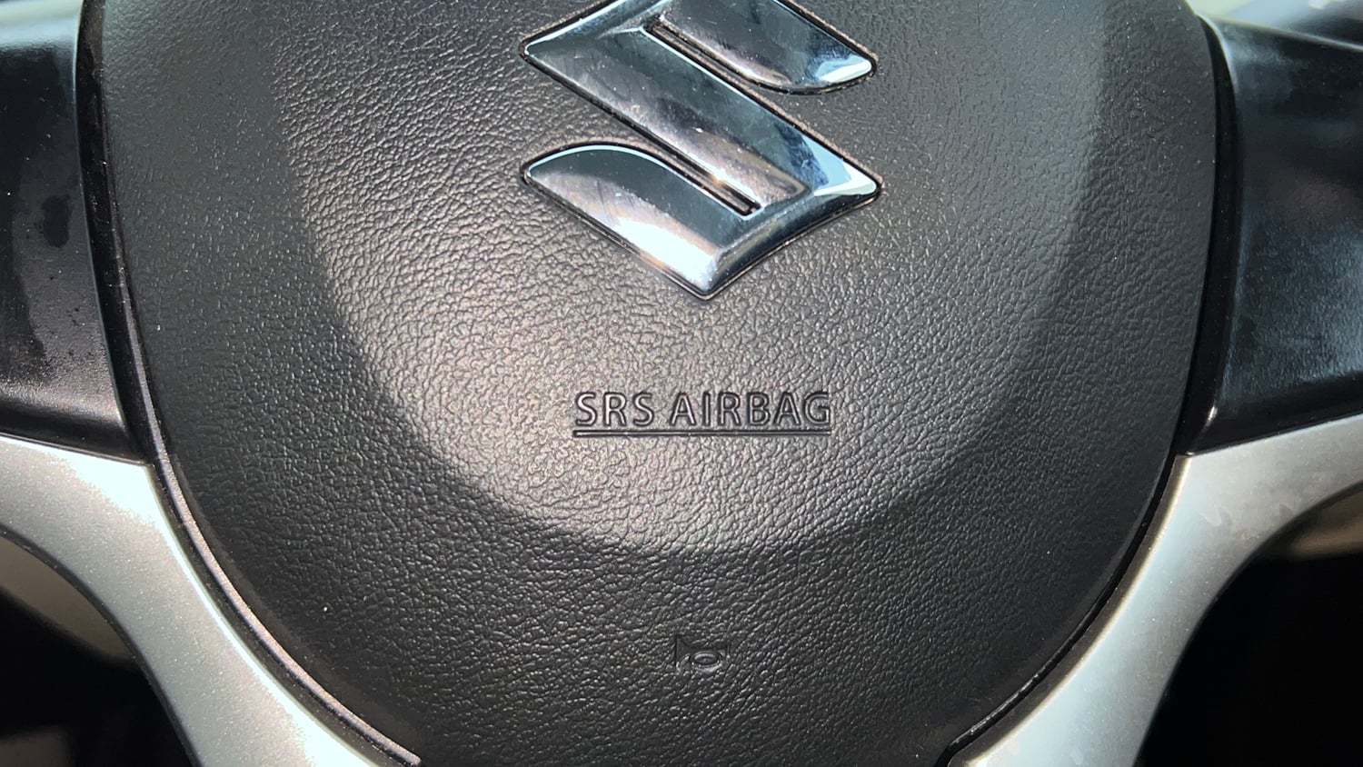 Used 2025 Maruti Suzuki Wagon R VXI 1.0 CNG Cng Manual top_features Airbags