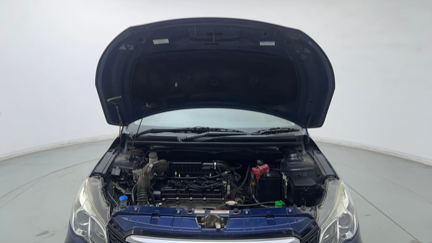 Used 2020 Maruti Suzuki Ciaz Delta Hybrid 1.5 Petrol Manual engine ENGINE & BONNET OPEN FRONT VIEW