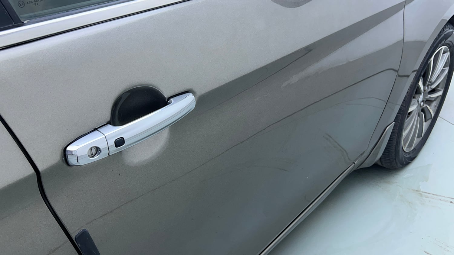 Used 2019 Maruti Suzuki Ciaz Alpha Hybrid 1.5 AT Petrol Automatic dents MINOR SCRATCH