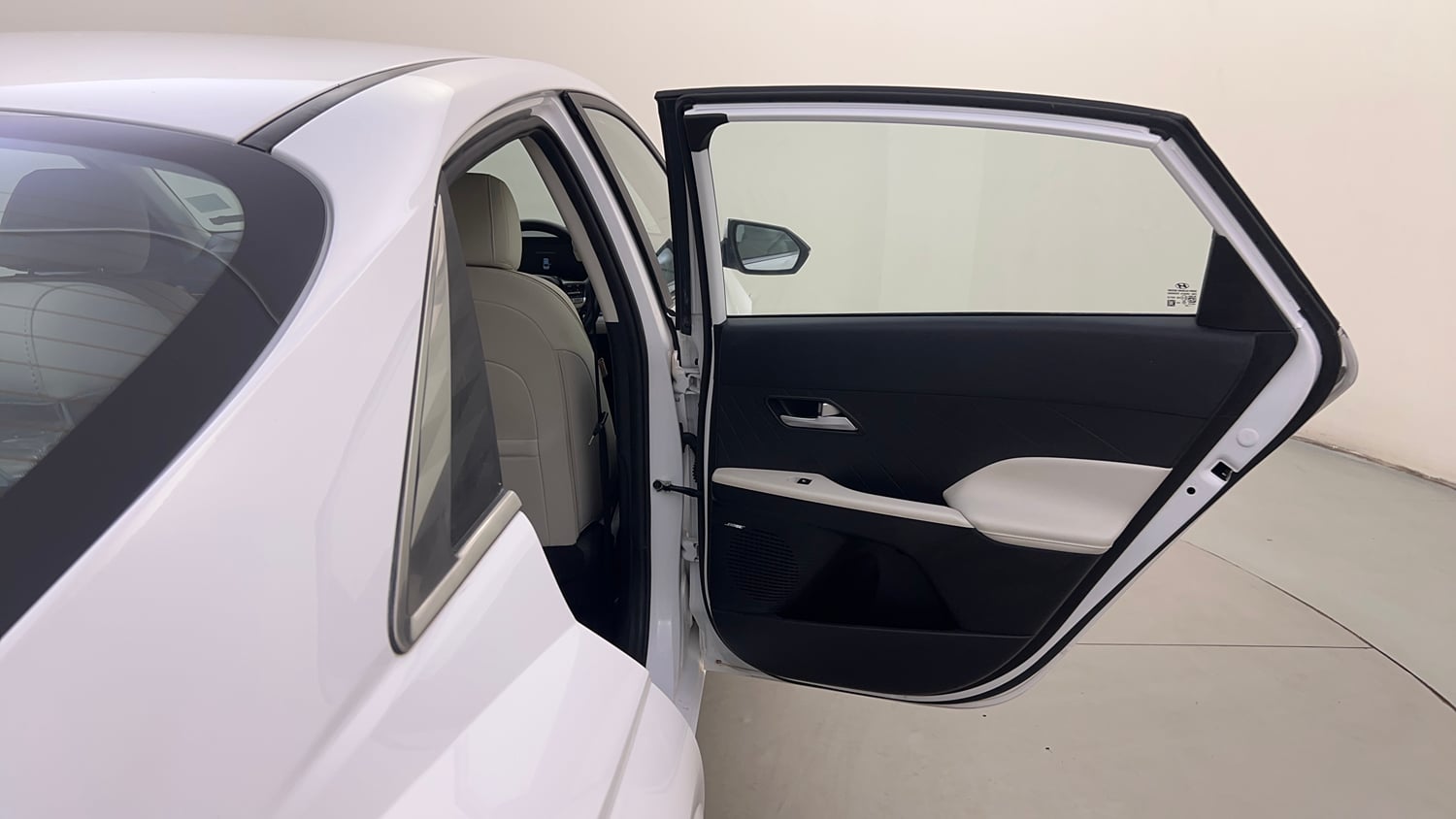 Used 2024 Hyundai Verna SX (O)1.5 Petrol MT Petrol Manual interior RIGHT REAR DOOR OPEN VIEW
