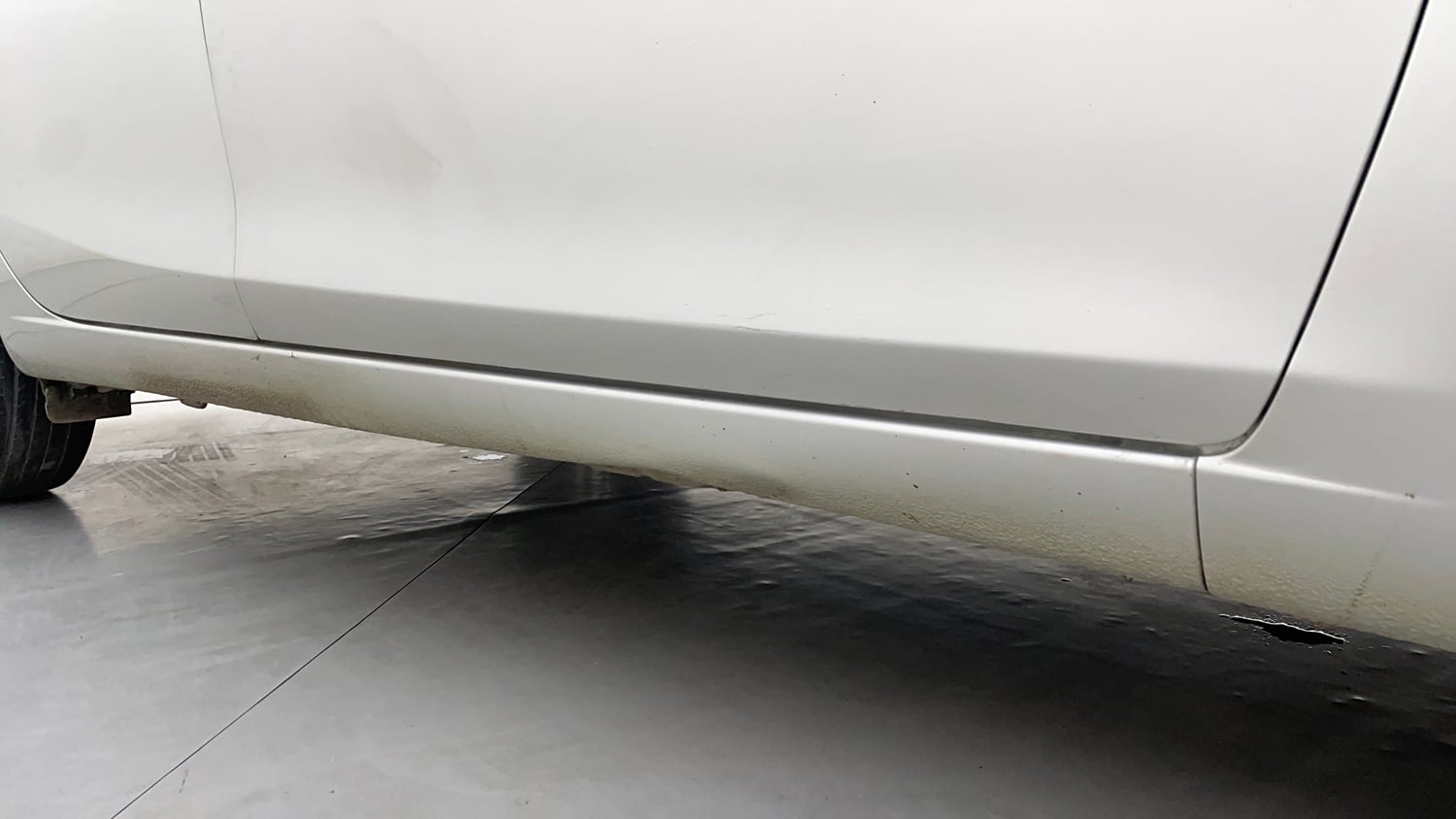 Used 2015 Maruti Suzuki Ciaz ZXI+ Petrol Manual dents MINOR SCRATCH