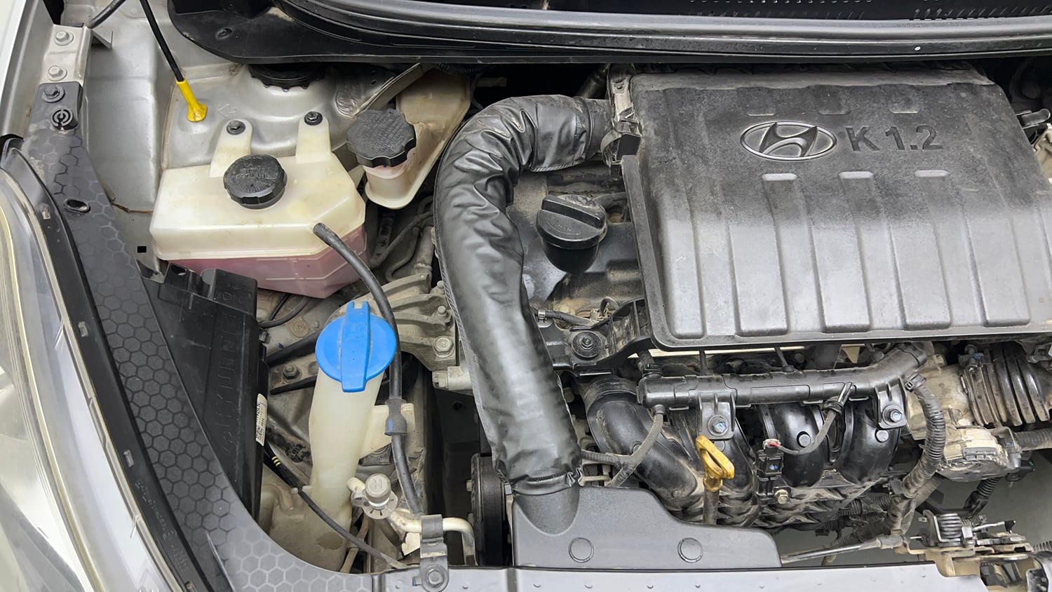 Used 2020 Hyundai Aura SX 1.2 Petrol Petrol Manual engine ENGINE RIGHT SIDE VIEW