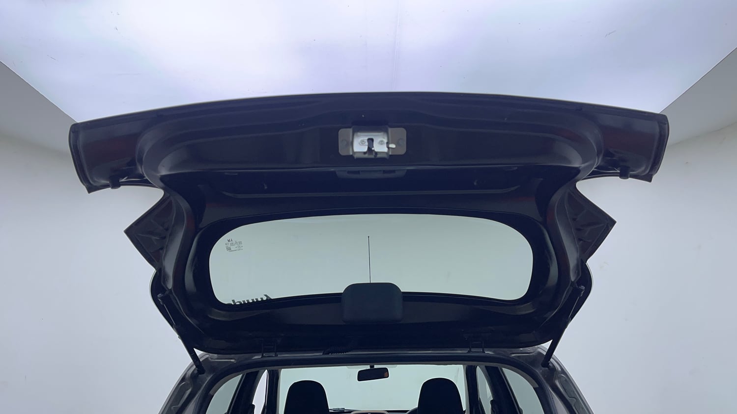 Used 2019 Renault Kwid CLIMBER 1.0 Petrol Manual interior DICKY DOOR OPEN VIEW