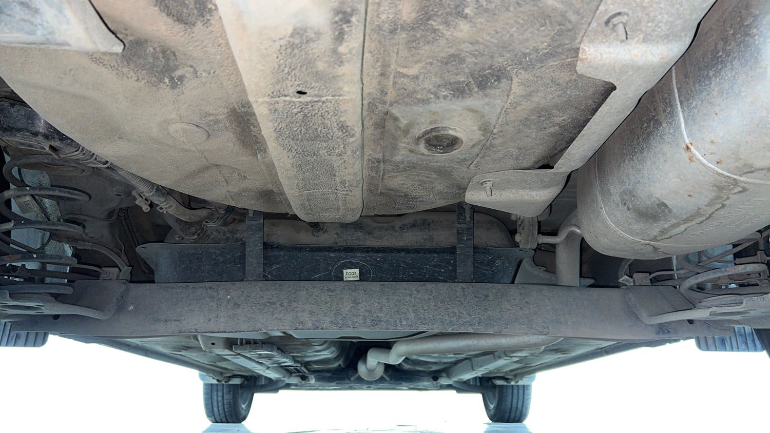 Used 2020 Hyundai Aura SX 1.2 Petrol Petrol Manual extra REAR UNDERBODY VIEW (TAKEN FROM REAR)