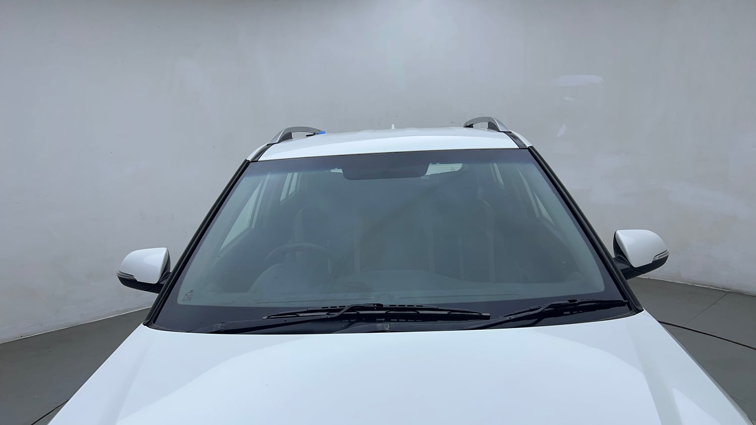 Used 2016 Hyundai Creta 1.6 SX Plus AT Petrol Petrol Automatic exterior FRONT WINDSHIELD VIEW