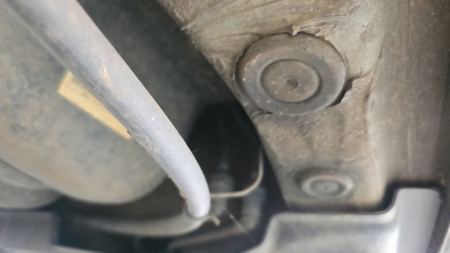 Used 2019 Skoda Rapid Ambition 1.5 TDI Diesel Manual extra REAR RIGHT UNDERBODY VIEW