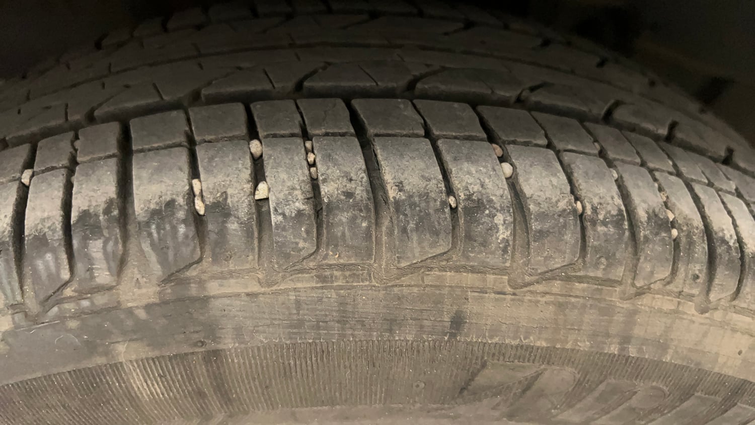 Used 2022 Tata Tigor XZ Plus Petrol Manual tyres RIGHT REAR TYRE TREAD VIEW