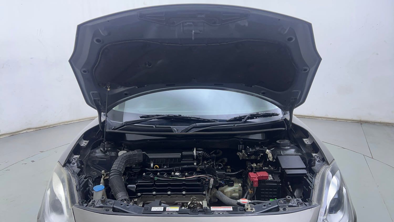 Used 2020 Maruti Suzuki Swift ZXi Plus AMT Petrol Automatic engine ENGINE & BONNET OPEN FRONT VIEW