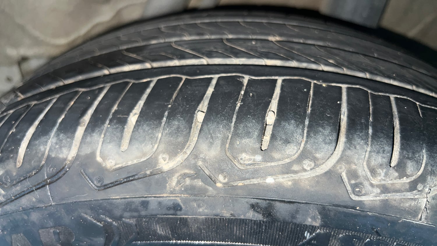 Used 2021 Honda City ZX CVT Petrol Petrol Automatic tyres LEFT REAR TYRE TREAD VIEW