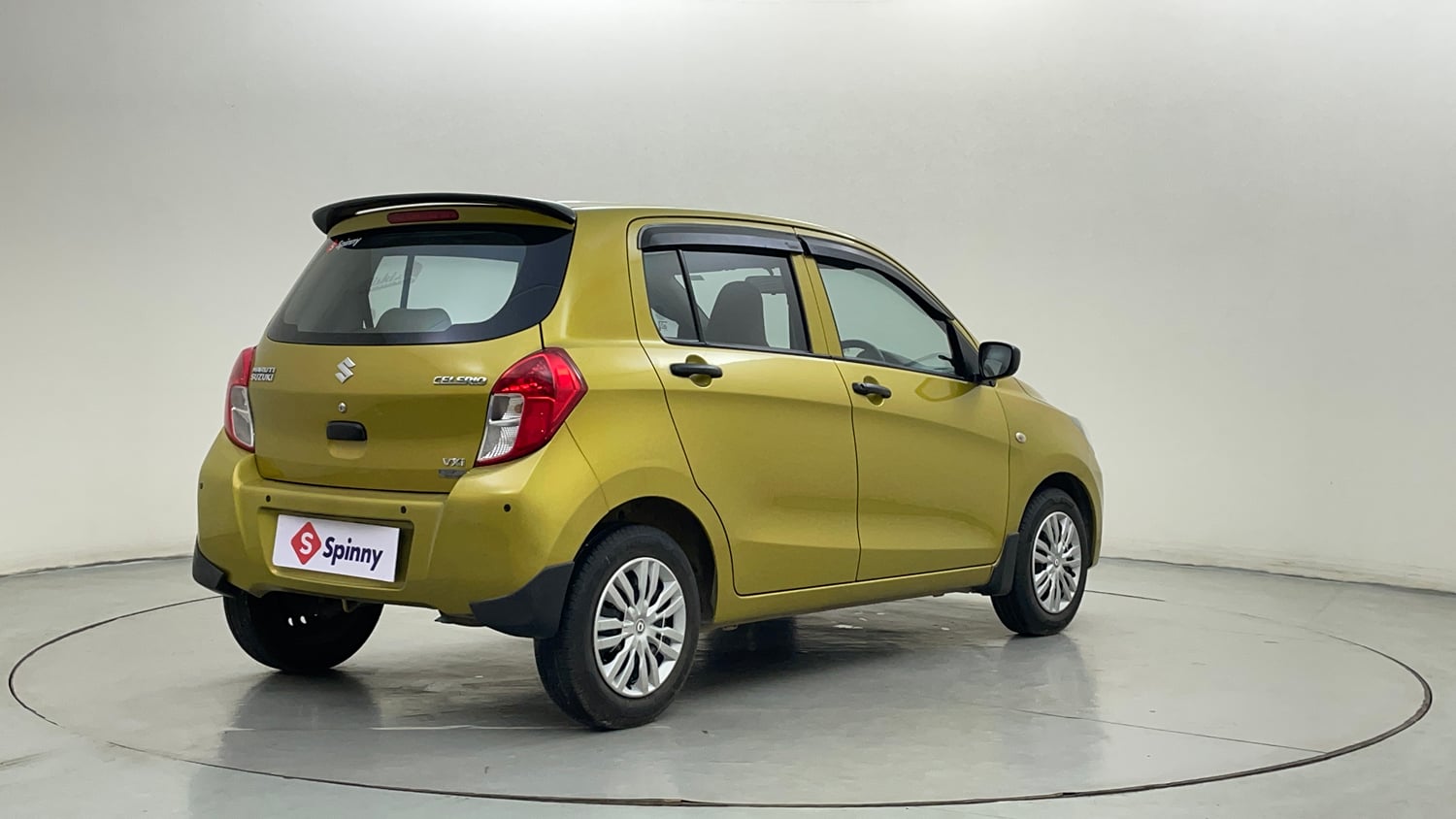 Used 2014 Maruti Suzuki Celerio VXi AMT Petrol Automatic exterior RIGHT REAR CORNER VIEW