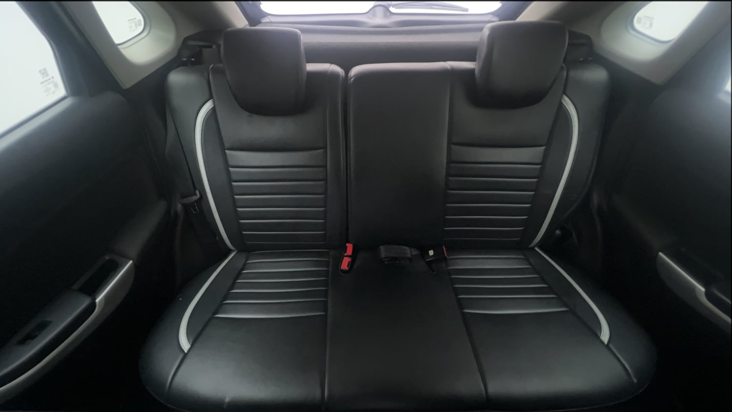 Used 2017 Maruti Suzuki Baleno Alpha 1.2 Petrol Manual interior REAR SEAT CONDITION VIEW