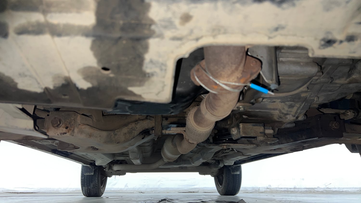 Used 2021 Tata Nexon XM Petrol Manual extra FRONT LEFT UNDERBODY VIEW
