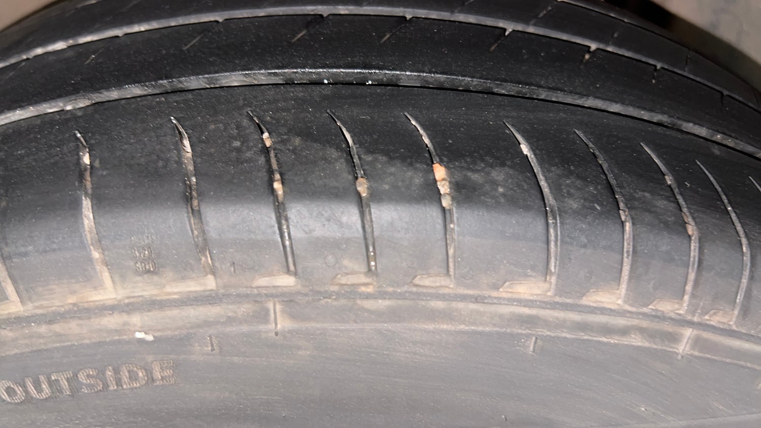 Used 2024 Maruti Suzuki Dzire ZXi Plus AMT Petrol Automatic tyres LEFT REAR TYRE TREAD VIEW