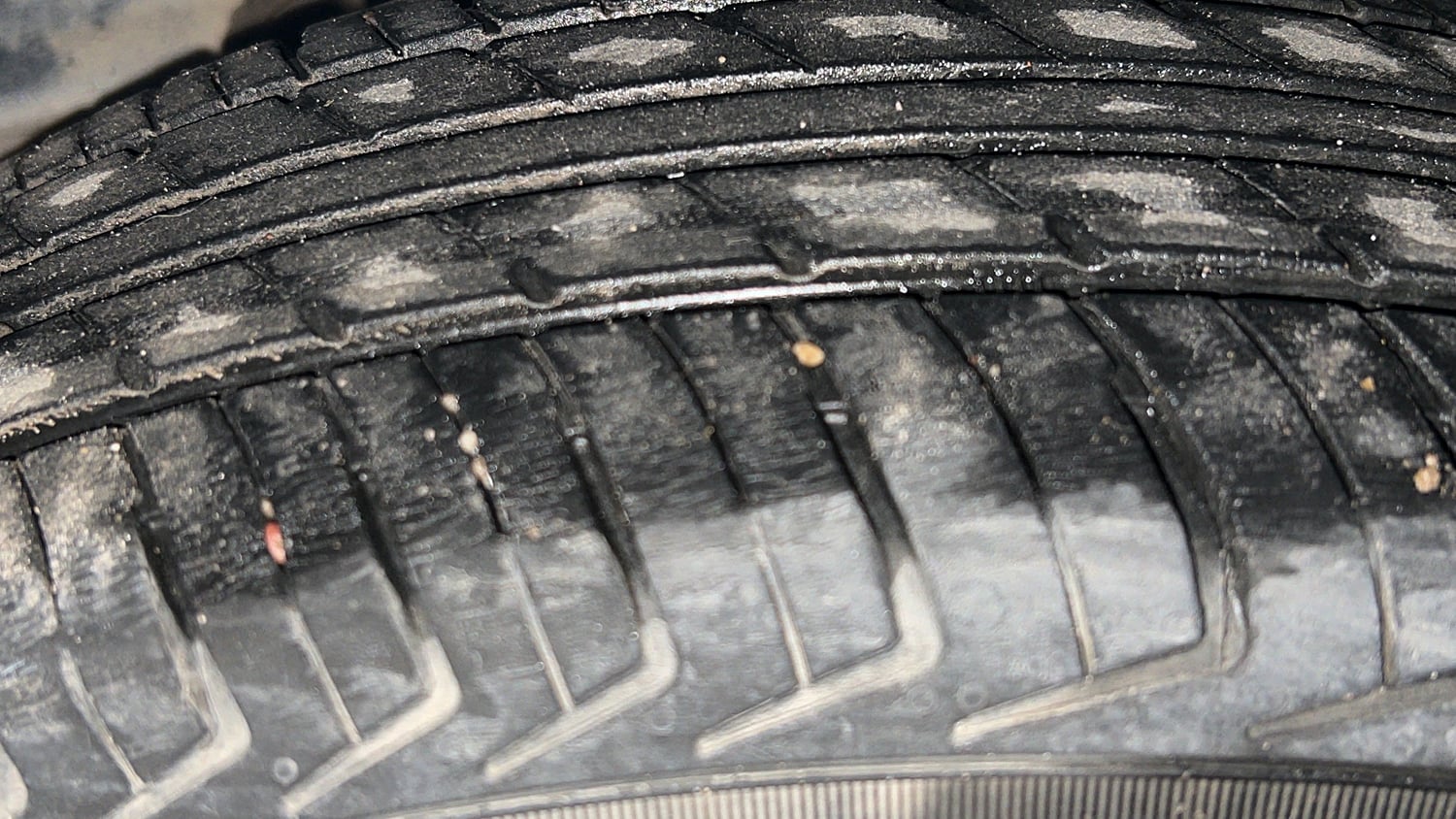 Used 2024 Tata Tiago XE Petrol Manual tyres LEFT REAR TYRE TREAD VIEW