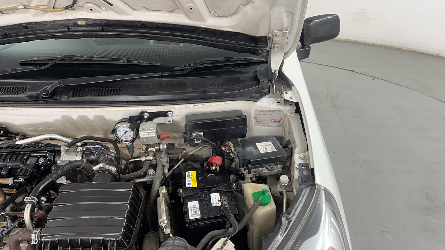 Used 2021 Maruti Suzuki Alto 800 LXi CNG Cng Manual engine ENGINE LEFT SIDE HINGE & APRON VIEW