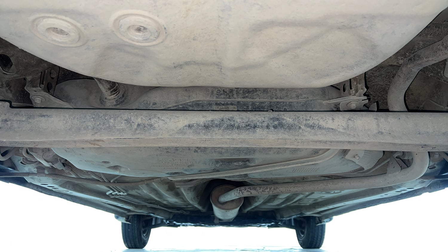Used 2020 Maruti Suzuki Wagon R 1.0 LXi 1.0 Petrol Manual extra REAR UNDERBODY VIEW (TAKEN FROM REAR)