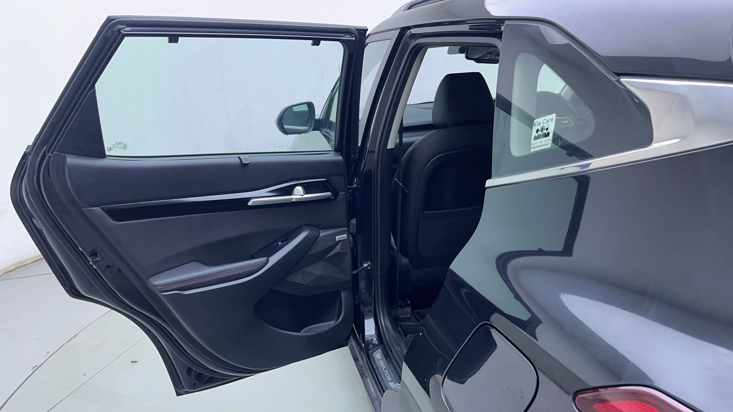 Used 2022 Kia Seltos GTX Plus 1.4 DCT Petrol Automatic interior LEFT REAR DOOR OPEN VIEW