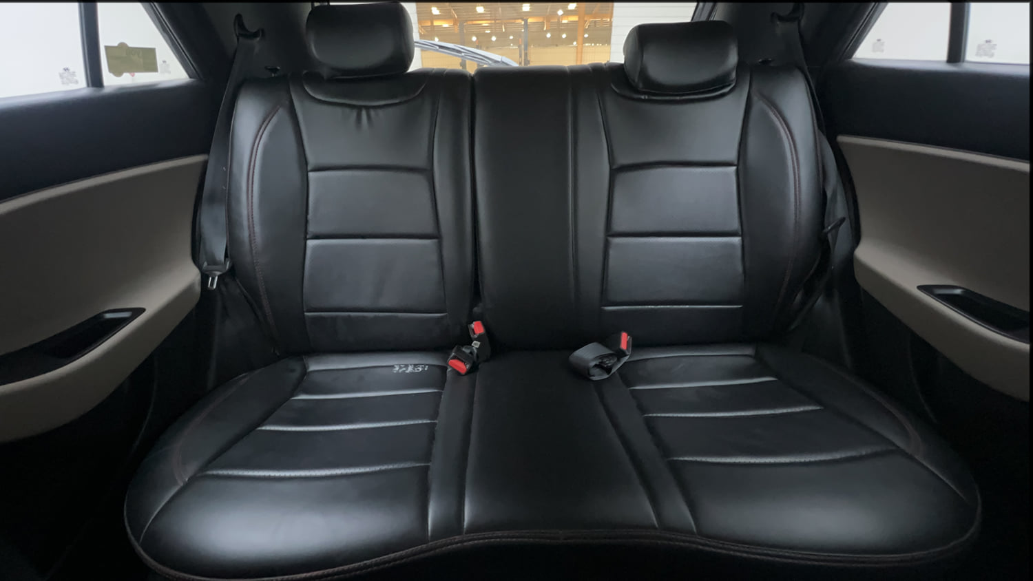 Used 2017 Hyundai Elite i20 Asta 1.2 Petrol Manual interior REAR SEAT CONDITION VIEW