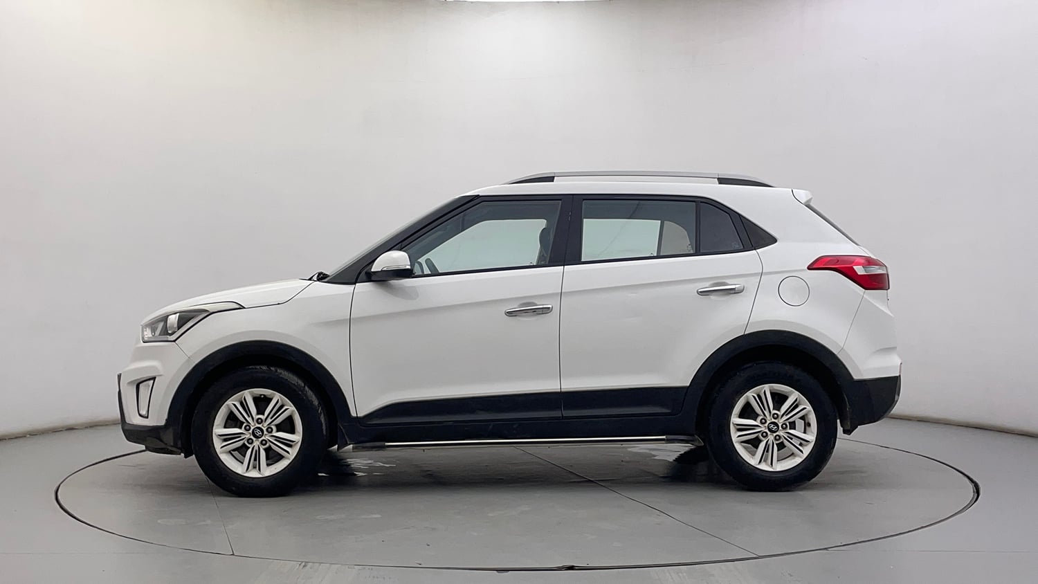 Used 2016 Hyundai Creta 1.6 SX Plus AT Diesel Automatic exterior LEFT SIDE VIEW