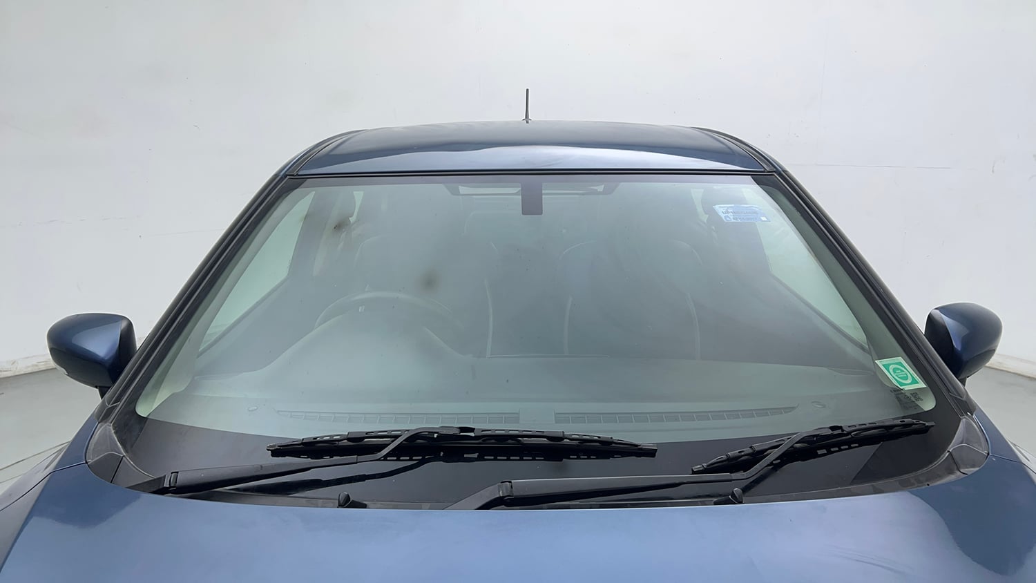 Used 2017 Maruti Suzuki Baleno Alpha 1.2 Petrol Manual exterior FRONT WINDSHIELD VIEW