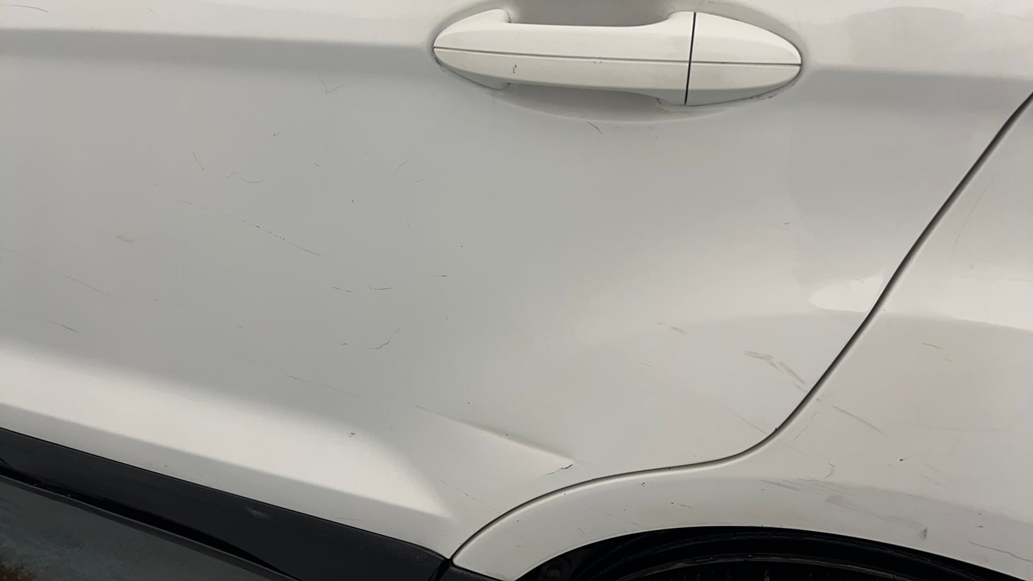 Used 2018 Ford EcoSport Titanium 1.5L TDCi Diesel Manual dents MINOR DENT