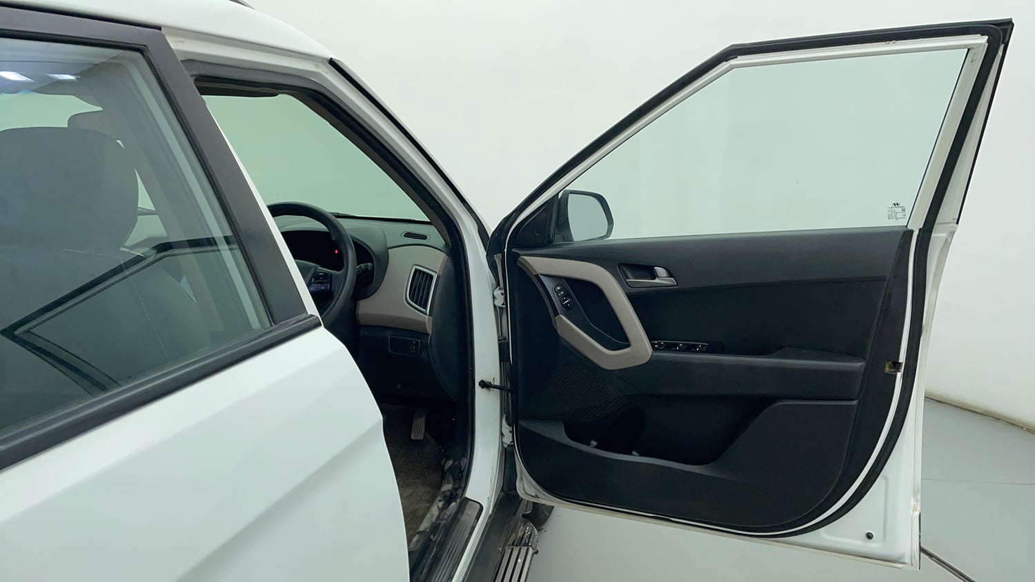 Used 2016 Hyundai Creta 1.6 SX Plus AT Diesel Automatic interior RIGHT FRONT DOOR OPEN VIEW