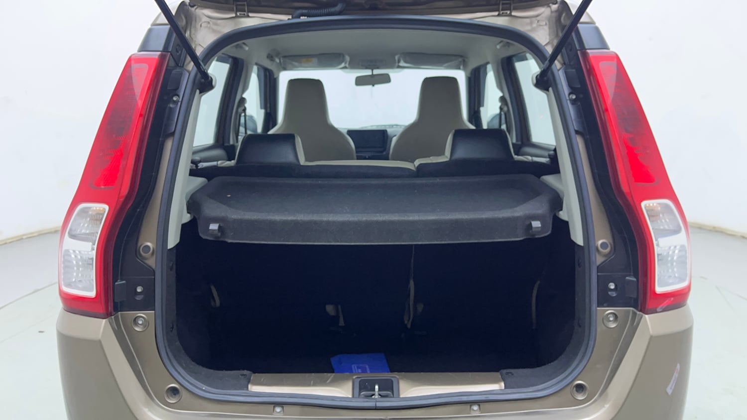 Used 2023 Maruti Suzuki Wagon R ZXI 1.2 AGS Petrol Automatic interior DICKY INSIDE VIEW