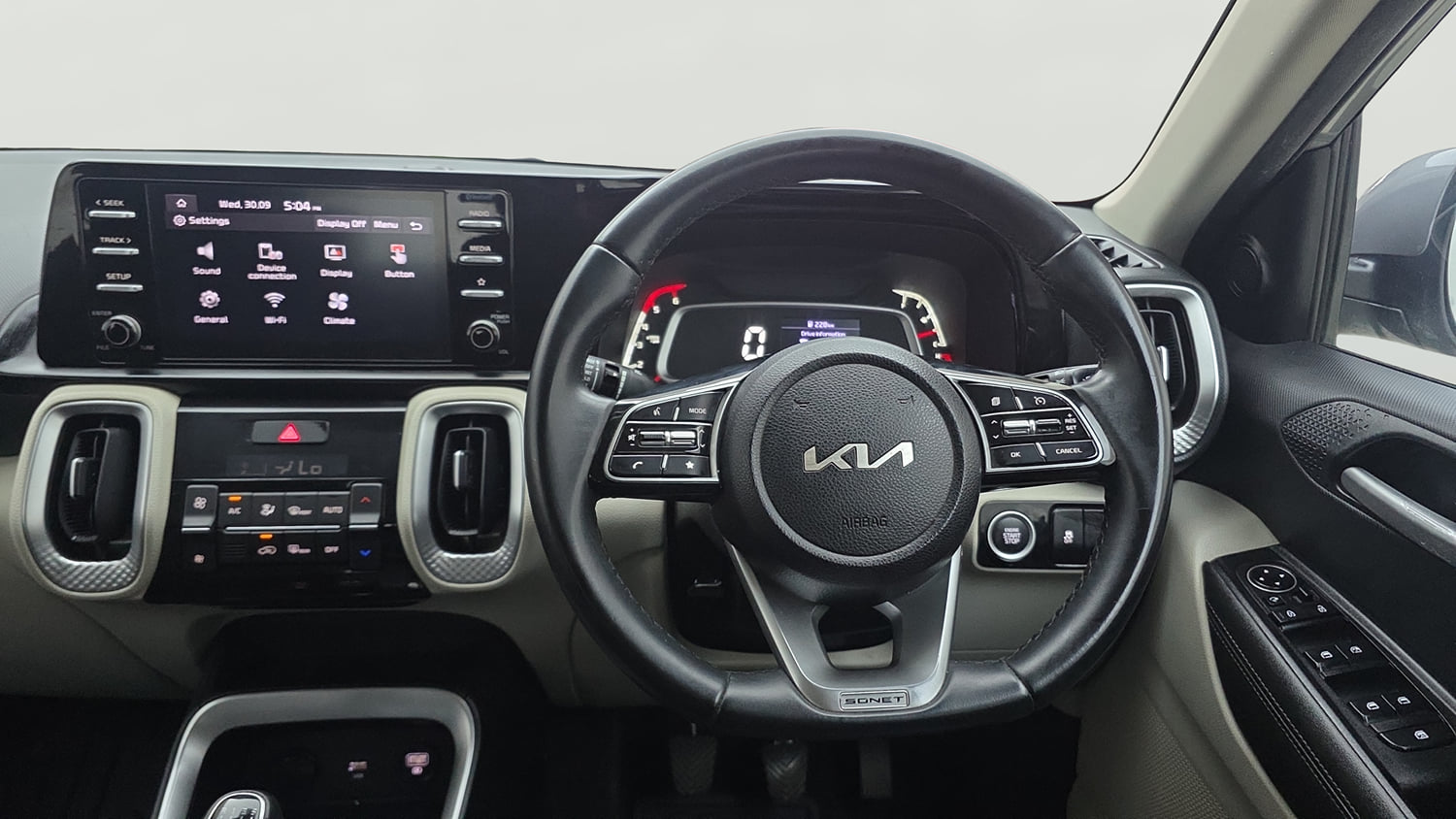 Used 2022 Kia Sonet HTX 1.5 Diesel Manual interior STEERING VIEW