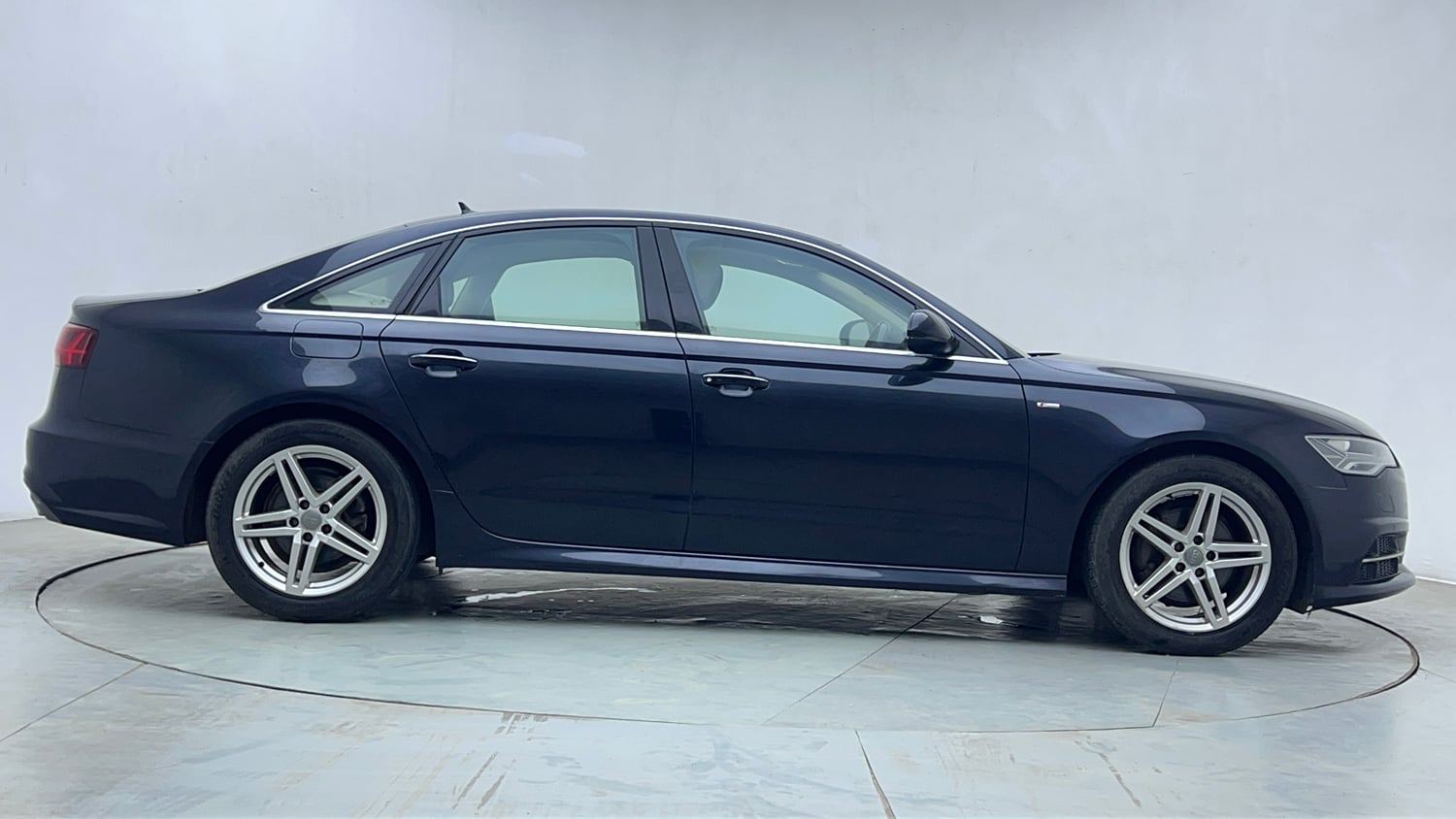 Used 2017 Audi A6 35 TFSI Petrol Automatic exterior RIGHT SIDE VIEW