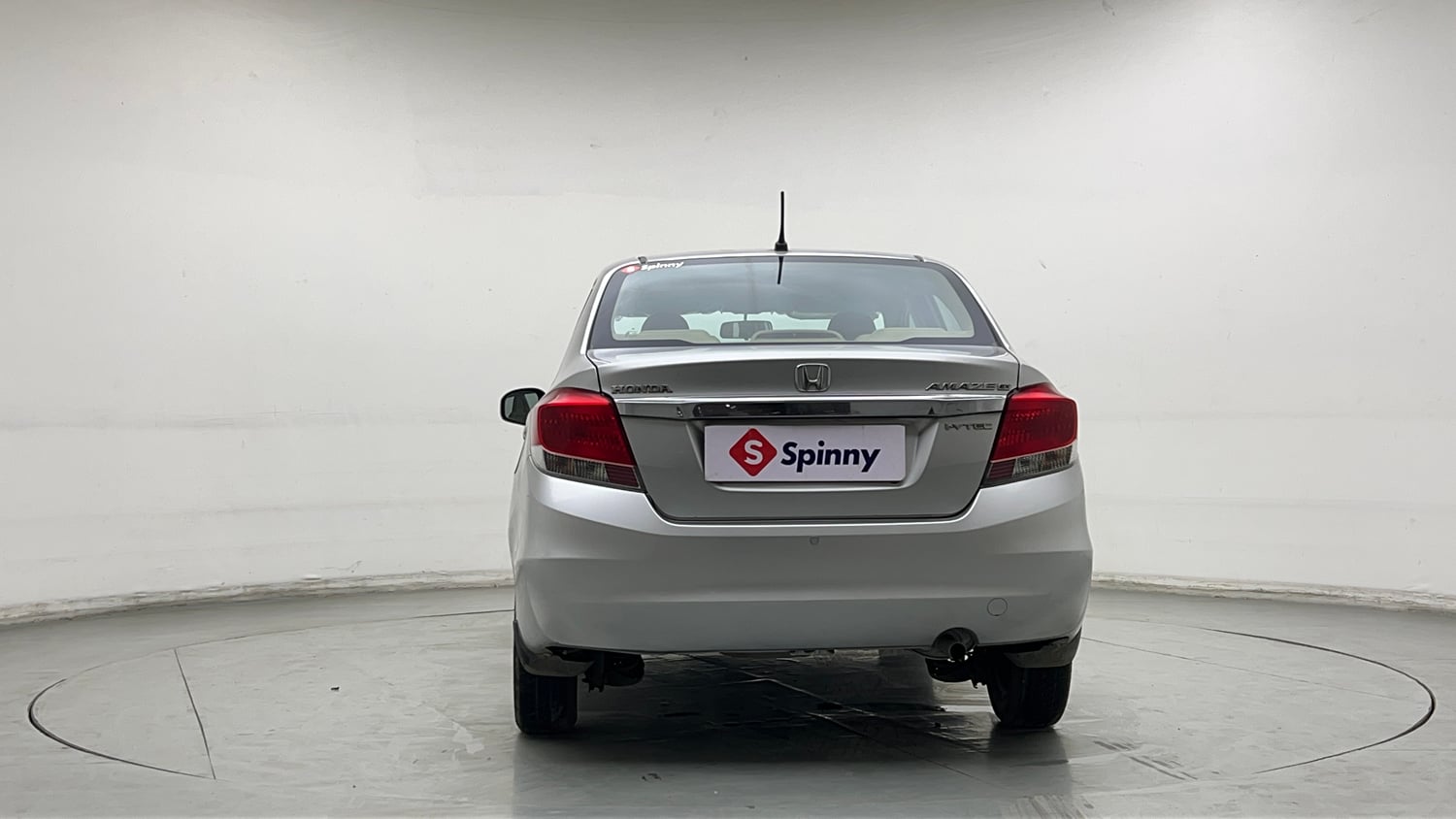 Used 2014 Honda Amaze 1.2 EX i-VTEC Petrol Manual exterior BACK VIEW