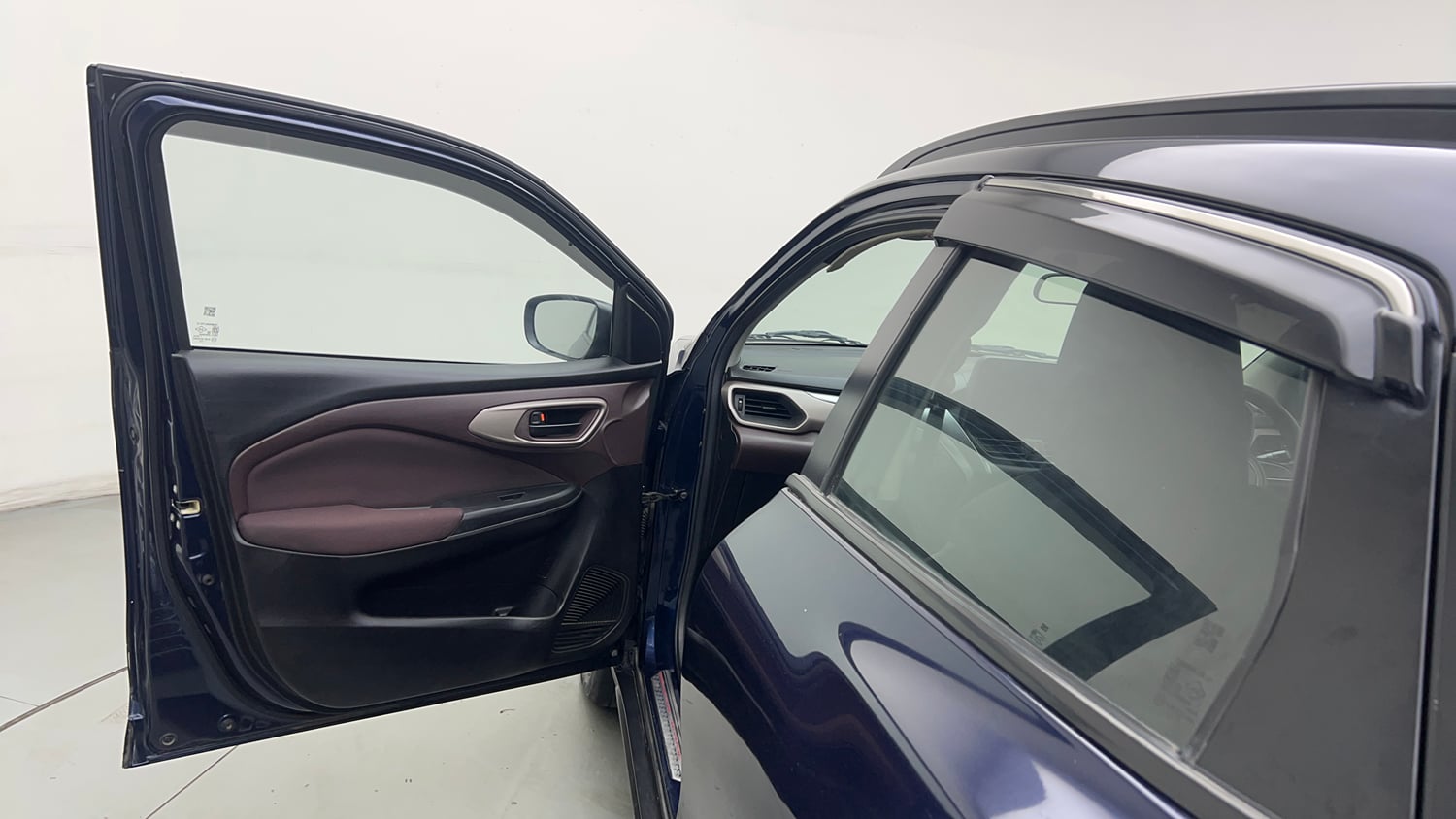 Used 2023 Maruti Suzuki Fronx Delta Plus 1.2L AGS Petrol Automatic interior LEFT FRONT DOOR OPEN VIEW