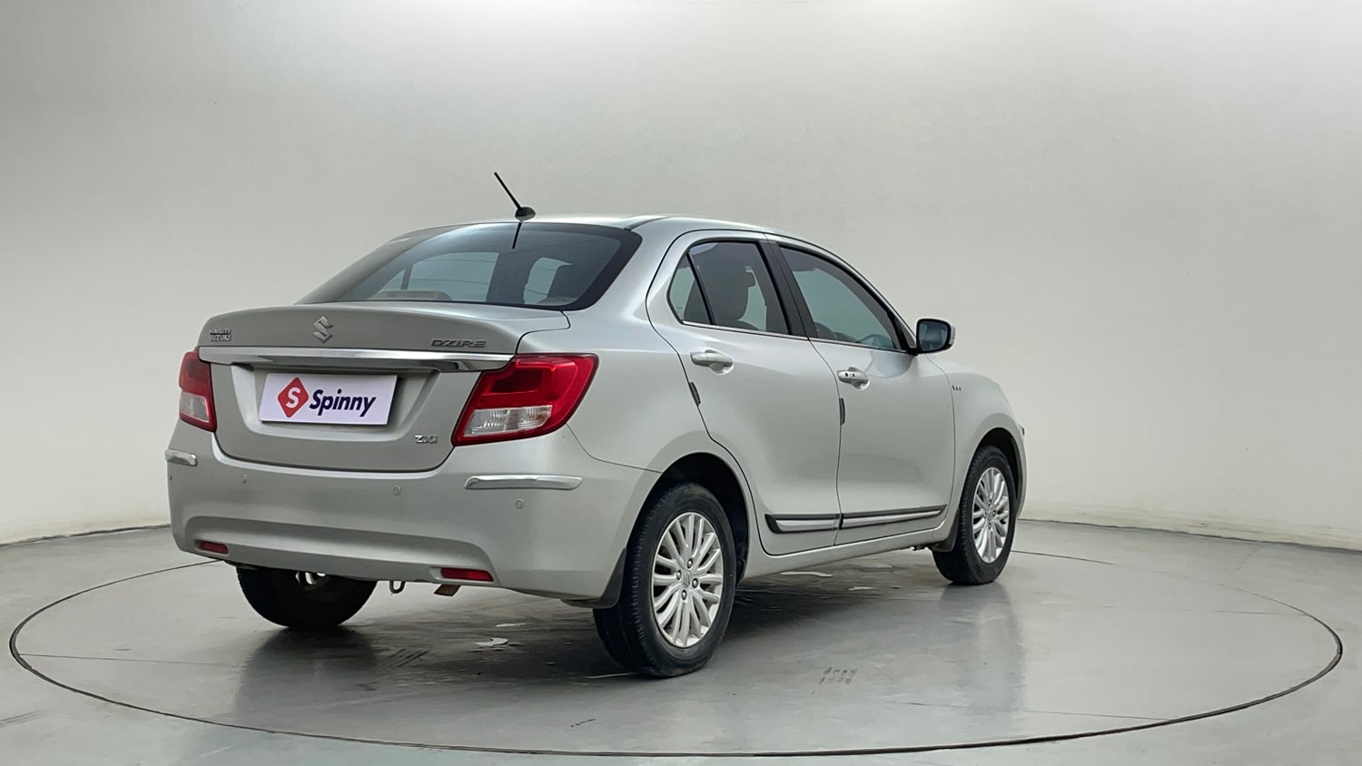 Used 2018 Maruti Suzuki Dzire ZXi Petrol Manual exterior RIGHT REAR CORNER VIEW