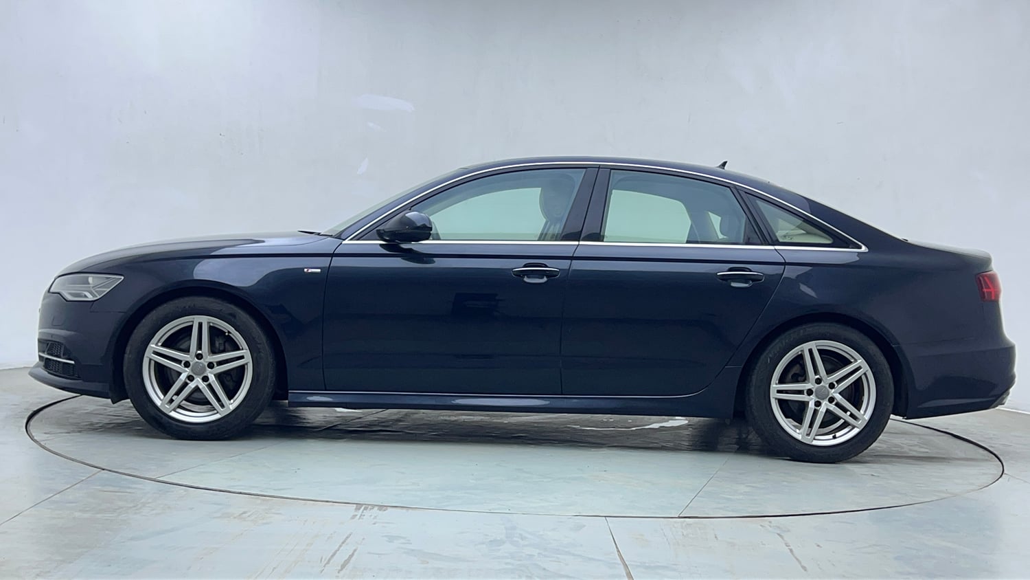 Used 2017 Audi A6 35 TFSI Petrol Automatic exterior LEFT SIDE VIEW