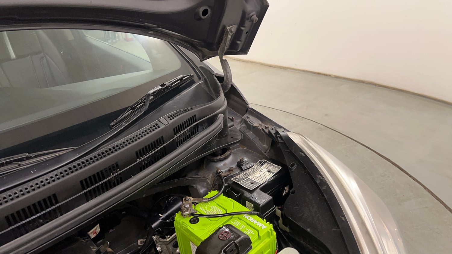 Used 2016 Hyundai Grand i10 Magna 1.2 Kappa VTVT CNG (outside fitted) Cng Manual engine ENGINE LEFT SIDE HINGE & APRON VIEW