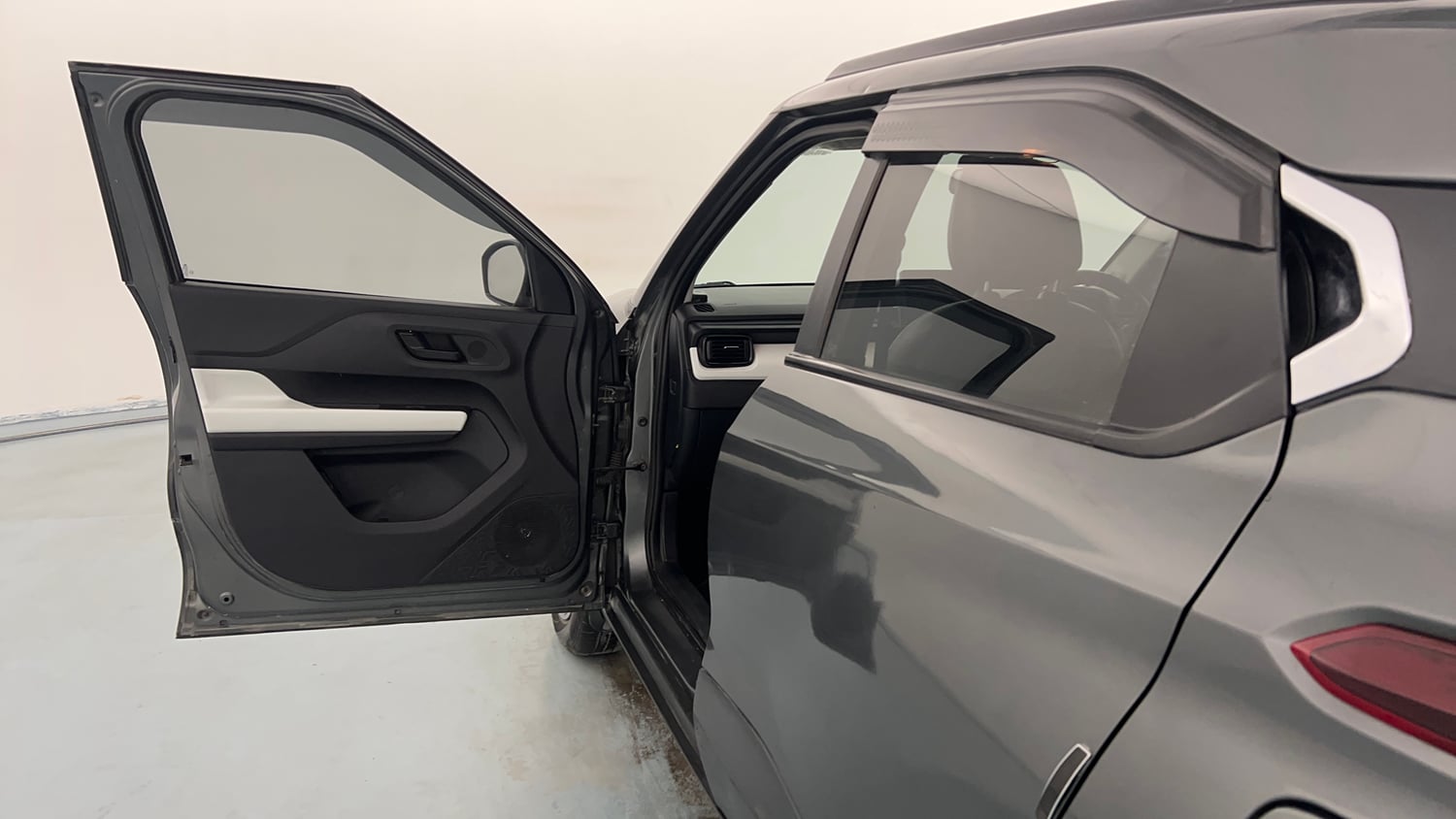 Used 2022 Tata Punch Pure MT Petrol Manual interior LEFT FRONT DOOR OPEN VIEW